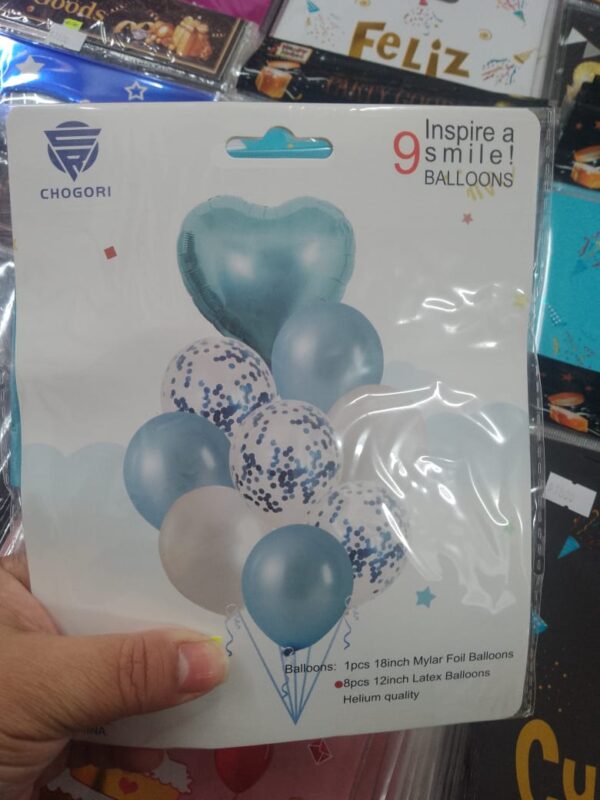 IMG-20250724-WA0257 Set x 9 Globos corazón